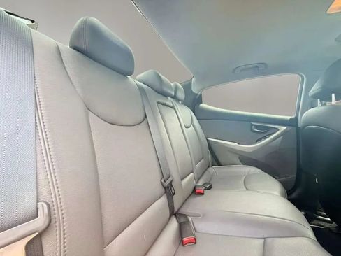 Used 2012 Hyundai Elantra Limited FWD image 15
