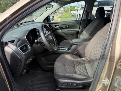 Used 2018 Chevrolet Equinox LT w/ LPO, Protection Package FWD image 15