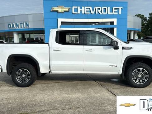 Used 2025 GMC Sierra 1500 AT4 AWD/4WD image 30