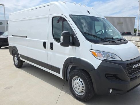New 2026 RAM ProMaster 2500 FWD image 7