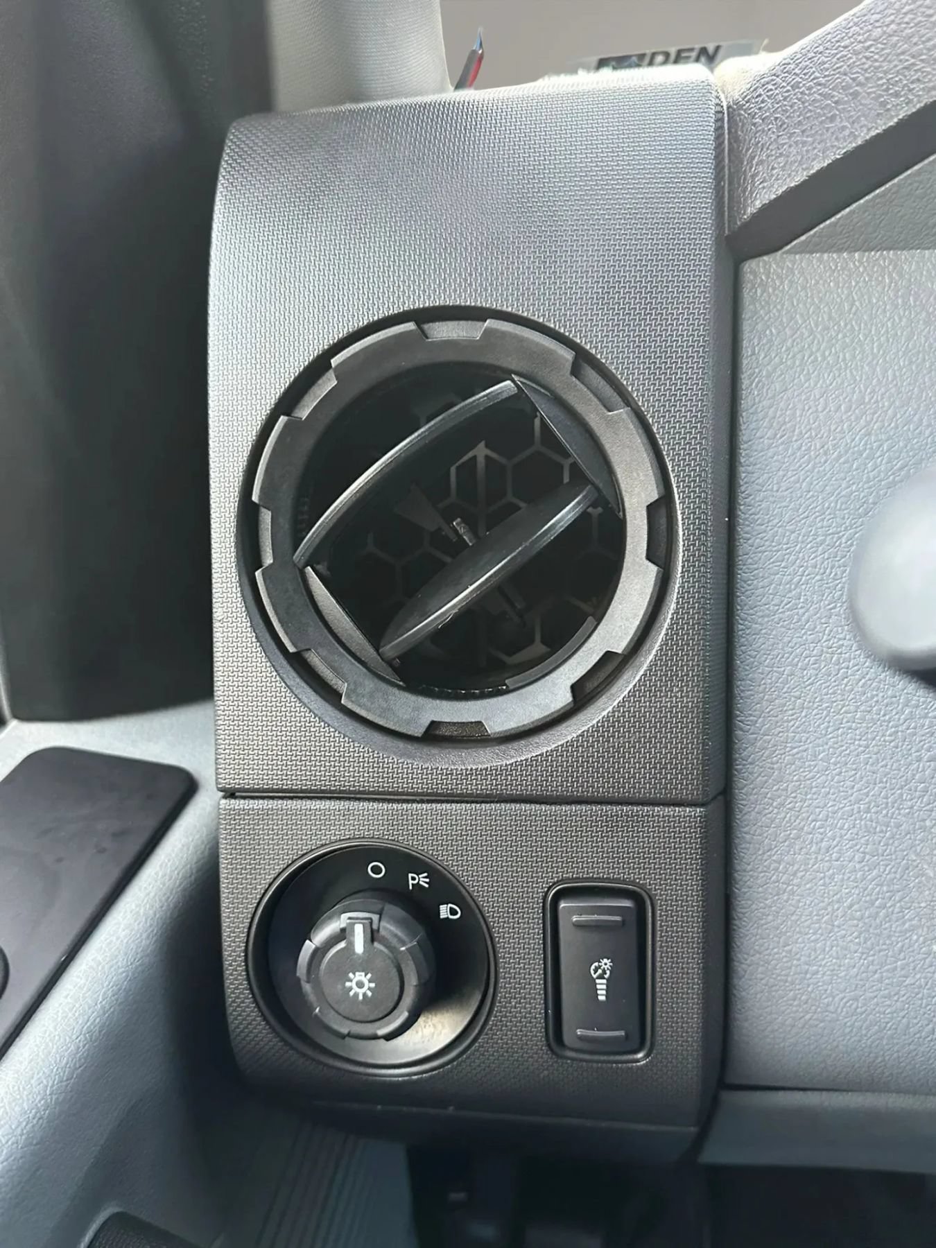 Used 2015 Ford F250 XL AWD/4WD image 36