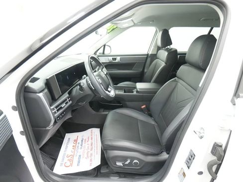 Used 2024 Hyundai Santa Fe SEL AWD/4WD image 16