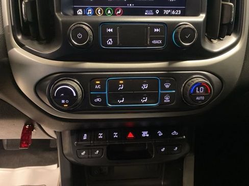 Used 2020 Chevrolet Colorado ZR2 AWD/4WD image 21