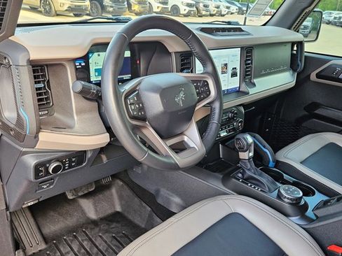 Used 2024 Ford Bronco Wildtrak image 10