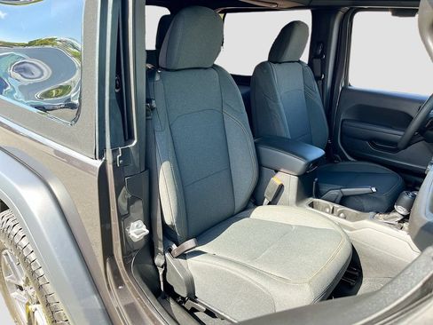 Used 2024 Jeep Wrangler Sport AWD/4WD image 26