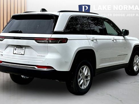 New 2026 Jeep Grand Cherokee Laredo AWD/4WD image 9