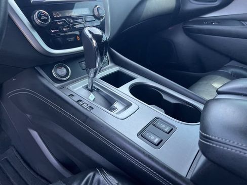 Used 2023 Nissan Murano SL w/ SL Moonroof Package FWD image 19