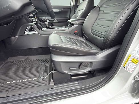 New 2026 Ford Ranger Lariat image 16