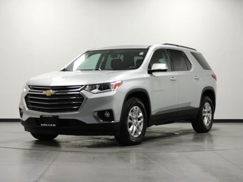 Used 2020 Chevrolet Traverse LT FWD image 8