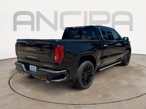 Used 2023 GMC Sierra 1500 Denali w/ Denali Reserve Package AWD/4WD image 10