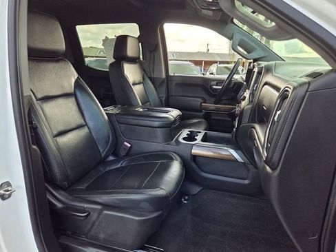 Used 2020 Chevrolet Silverado 1500 LT Trail Boss AWD/4WD image 16