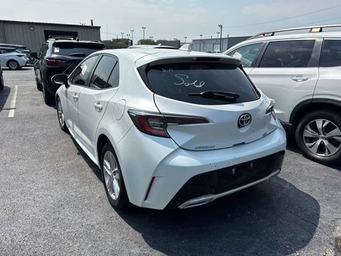 Used 2021 Toyota Corolla SE FWD image 3