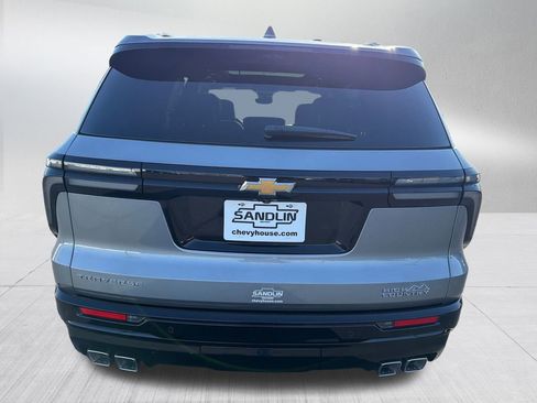 New 2026 Chevrolet Traverse High Country w/ LPO, Floor Liner Package image 8