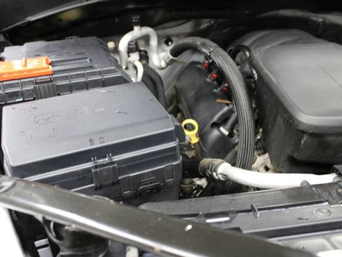 Used 2021 Chevrolet Silverado 1500 Custom AWD/4WD image 24