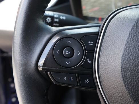 Used 2022 Toyota Corolla SE FWD image 30