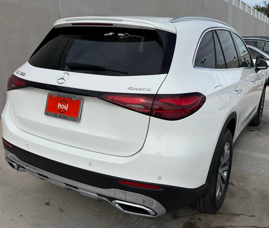 Used 2026 Mercedes-Benz GLC 300 4MATIC image 6