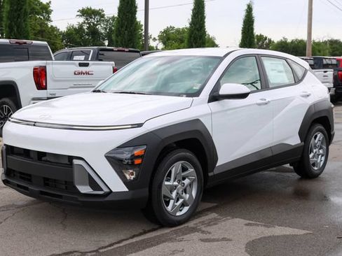 New 2026 Hyundai Kona SE FWD image 6