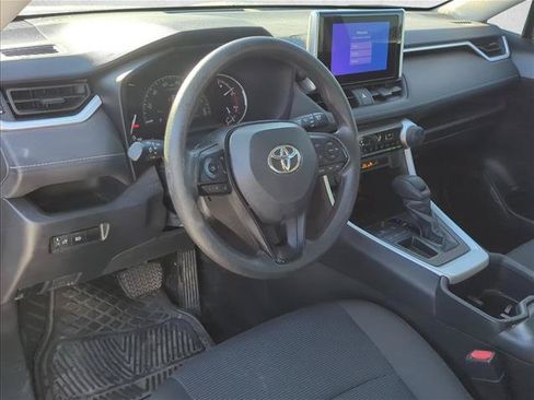 Used 2023 Toyota RAV4 LE FWD image 12