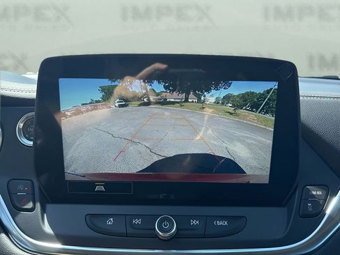Used 2026 Chevrolet Blazer LT FWD image 21