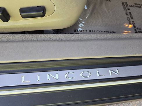 Used 2004 Lincoln LS image 27