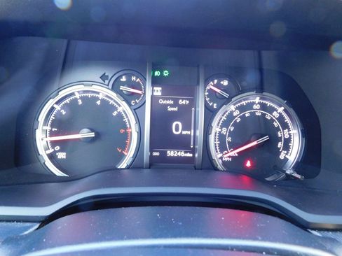 Used 2022 Toyota 4Runner TRD Off-Road Premium image 11