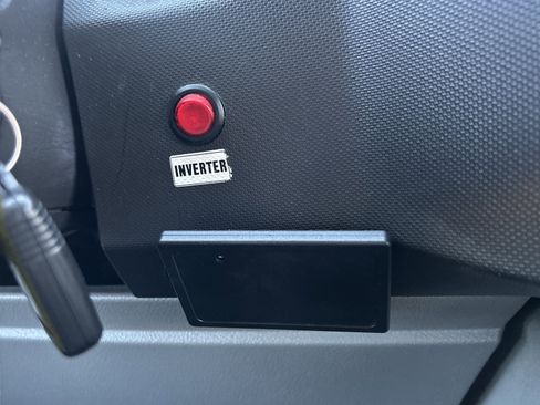 Used 2013 Ford E-150 and Econoline 150 image 10