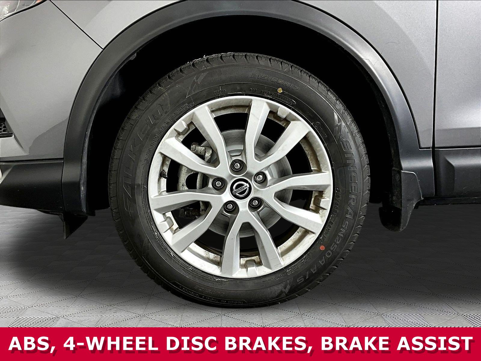 Certified 2022 Nissan Rogue Sport SV AWD/4WD image 31