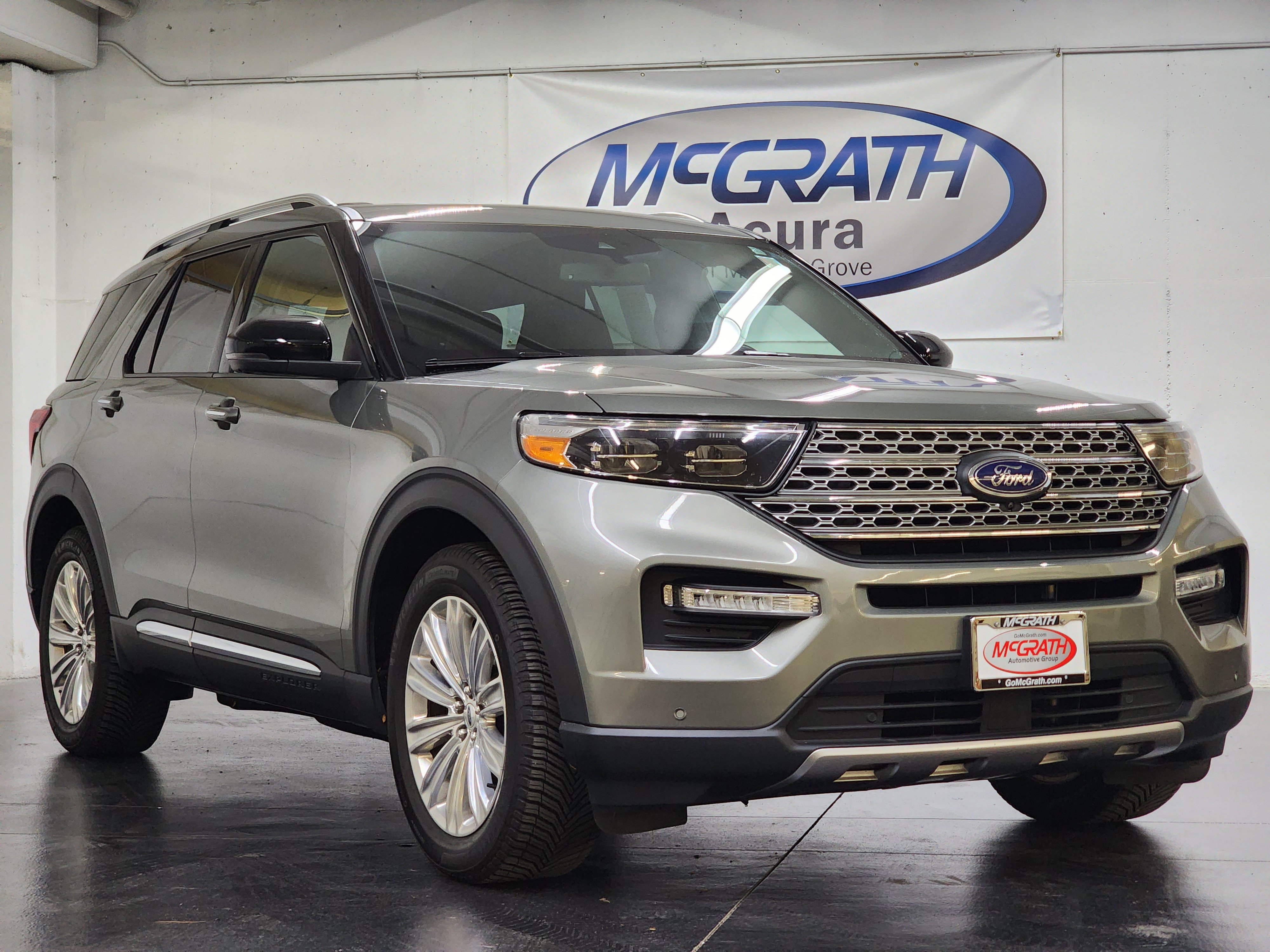 Used 2020 Ford Explorer Limited AWD/4WD image 3