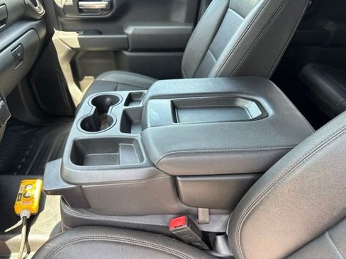 Used 2022 GMC Sierra 3500 Pro w/ Convenience Package AWD/4WD image 20