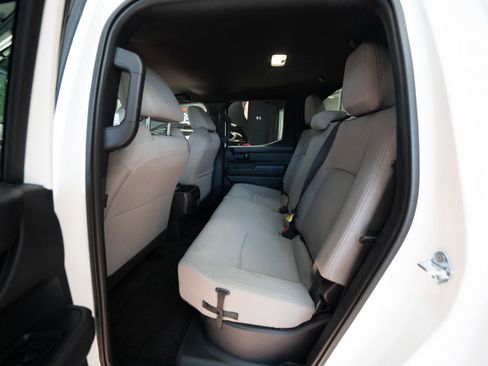 Used 2024 Toyota Tacoma SR5 image 23