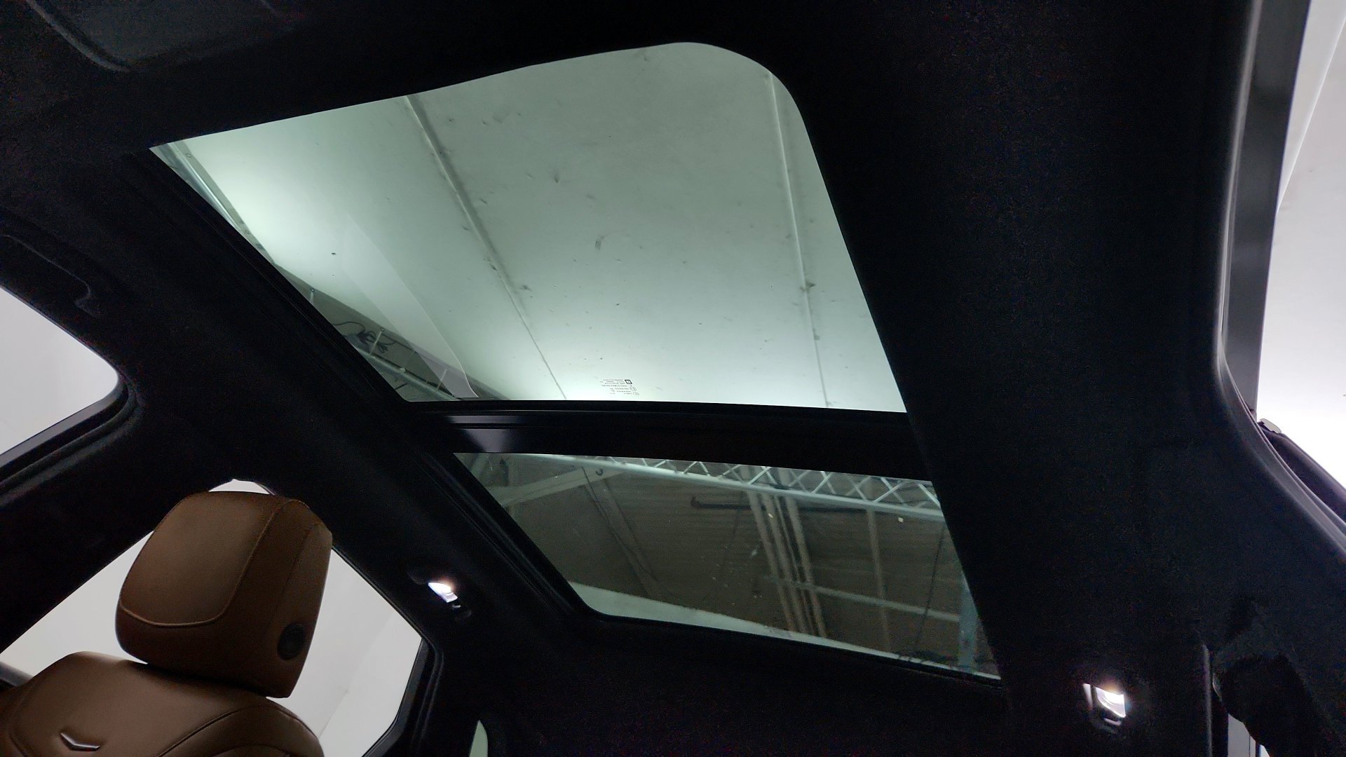 Used 2024 Cadillac XT5 Premium Luxury w/ LPO, Floor Liner Package FWD image 22