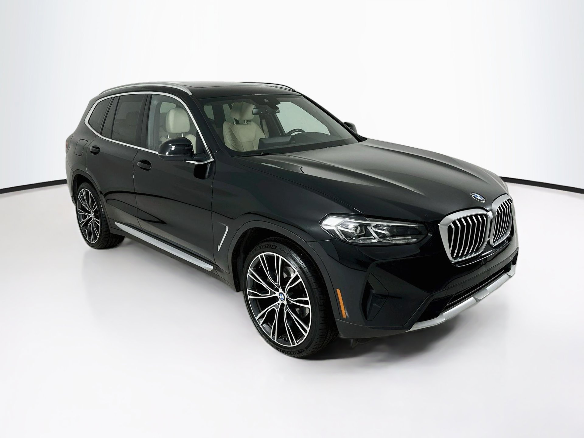 Used 2022 BMW X3 xDrive30i w/ Premium Package 2 (ZPA) AWD/4WD image 1