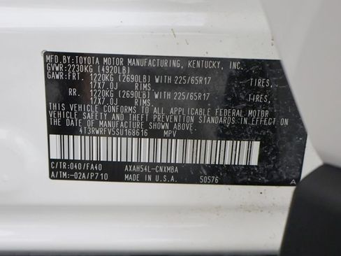 Used 2025 Toyota RAV4 XLE AWD/4WD image 43