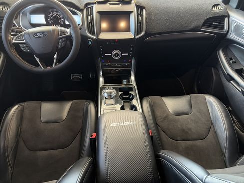Used 2020 Ford Edge ST w/ Equipment Group 401A AWD/4WD image 15