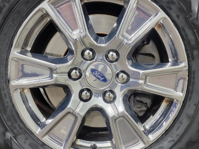 Used 2017 Ford F150 XLT w/ Equipment Group 302A Luxury AWD/4WD image 10