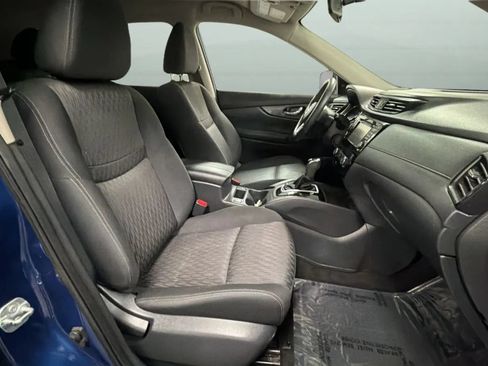 Used 2017 Nissan Rogue SV w/ SV Premium Package FWD image 20