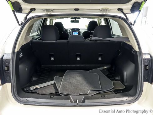 Used 2018 Subaru Crosstrek 2.0i Premium AWD/4WD image 21