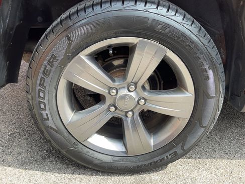 Used 2015 Jeep Patriot High Altitude image 16