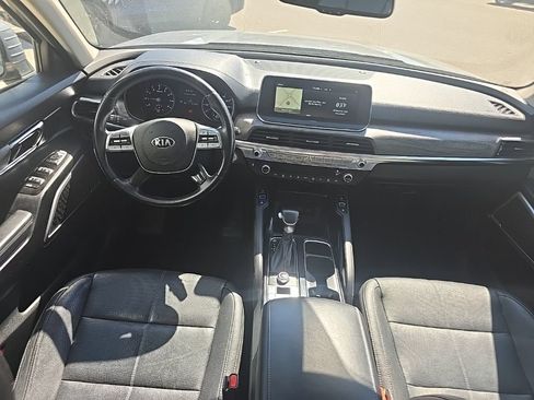 Used 2020 Kia Telluride EX w/ Towing Package AWD/4WD image 12