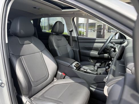 Certified 2025 Hyundai Tucson SEL FWD image 22