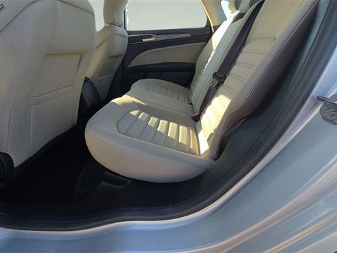 Used 2018 Ford Fusion S image 24