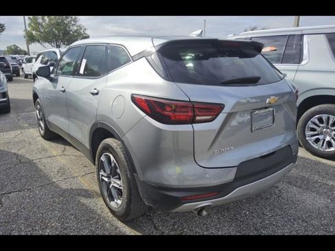 Used 2024 Chevrolet Blazer LT image 5