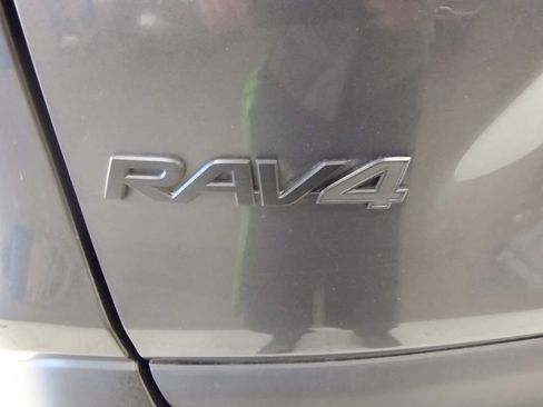 Used 2022 Toyota RAV4 TRD Off-Road w/ TRD Off-Road Weather Package image 15