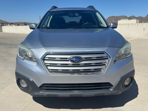 Used 2015 Subaru Outback 2.5i Premium AWD/4WD image 3