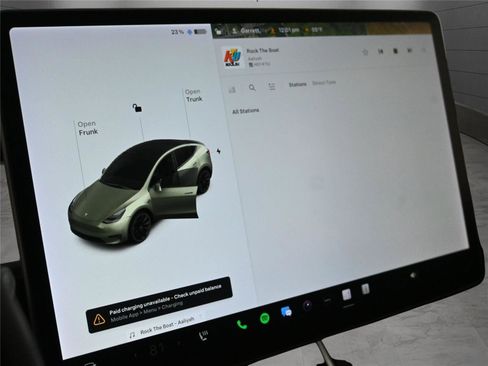 Used 2021 Tesla Model Y Long Range image 3