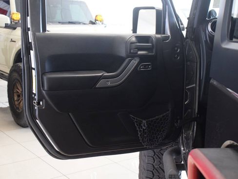 Used 2014 Jeep Wrangler Sport w/ Quick Order Package 24S AWD/4WD image 39