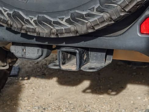 Certified 2018 Jeep Wrangler Unlimited Sahara w/ LED Lighting Group image 14