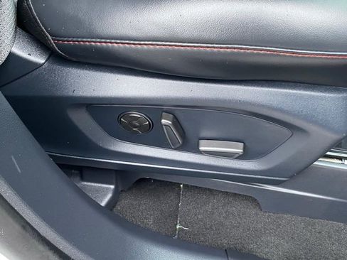 Certified 2025 Ford Explorer ST image 21