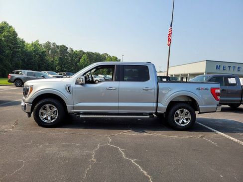 Used 2022 Ford F150 Lariat w/ Equipment Group 502A High image 4