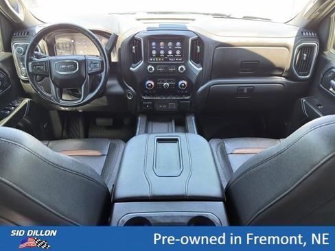 Certified 2021 GMC Sierra 1500 AT4 w/ AT4 Premium Package AWD/4WD image 9